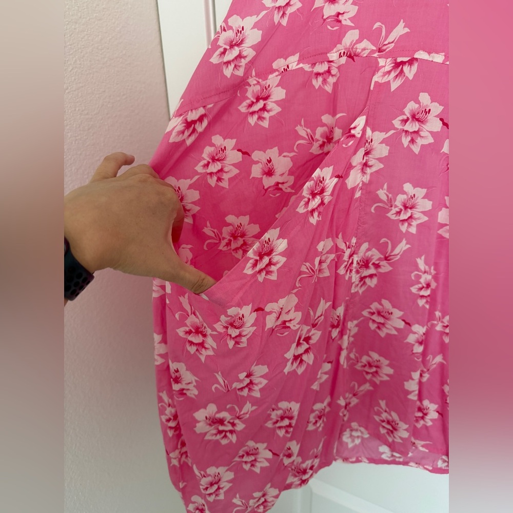 Acacia Mana Dress - Picture 2 of 7